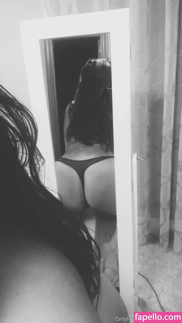 girlonfire12 Onlyfans Photo Gallery 