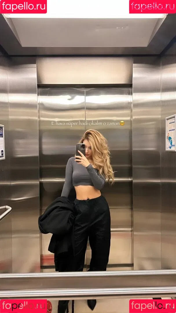 iremsukamber Onlyfans Photo Gallery 