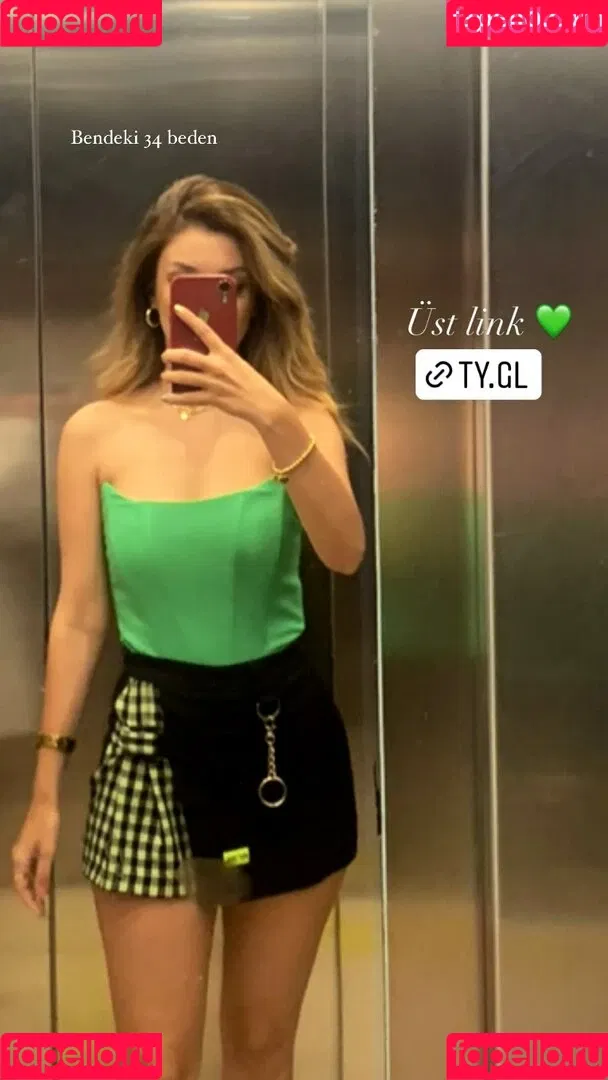 iremsukamber Onlyfans Photo Gallery 