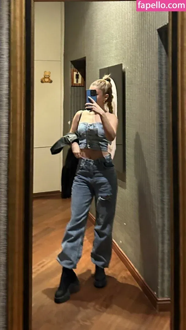 iremsukamber Onlyfans Photo Gallery 