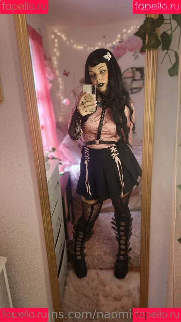 naomipeaches Onlyfans Photo Gallery 