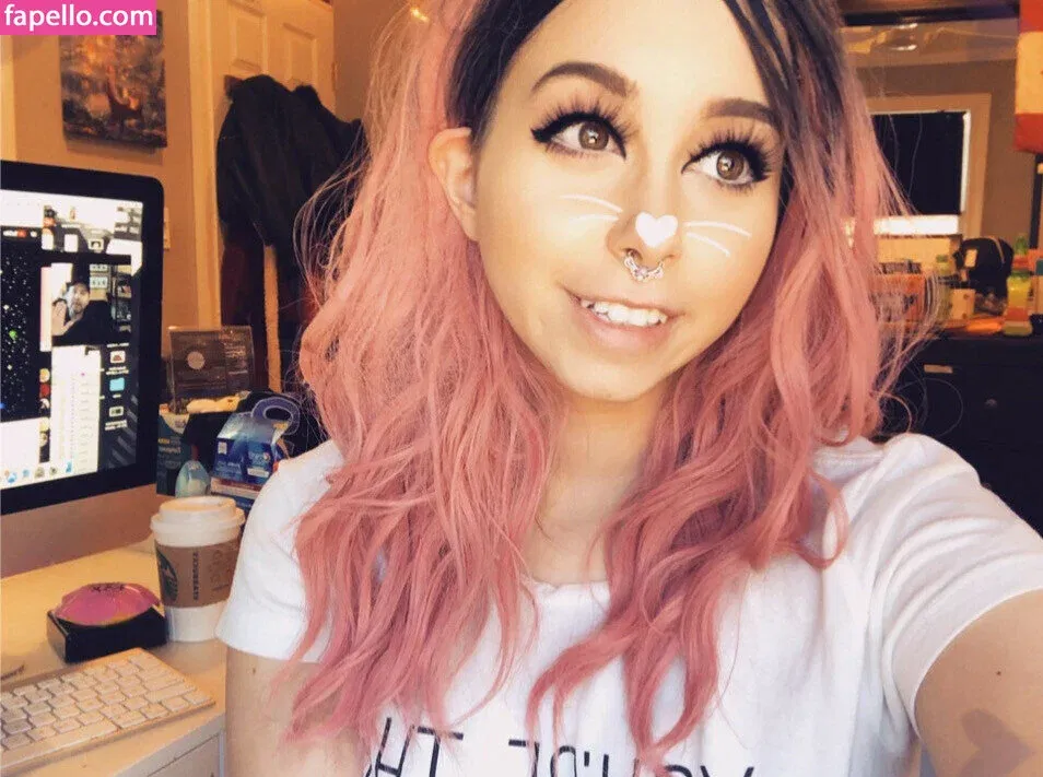 Shoe0nhead Onlyfans Photo Gallery 