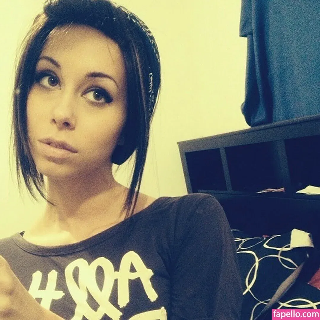 Shoe0nhead Onlyfans Photo Gallery 