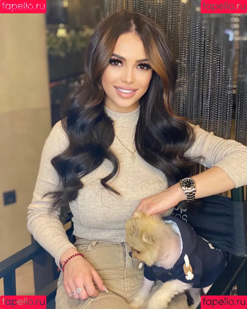 Maya Bulgarien Onlyfans Photo Gallery 