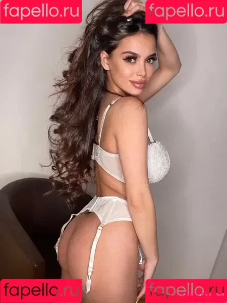 Maya Bulgarien Onlyfans Photo Gallery 