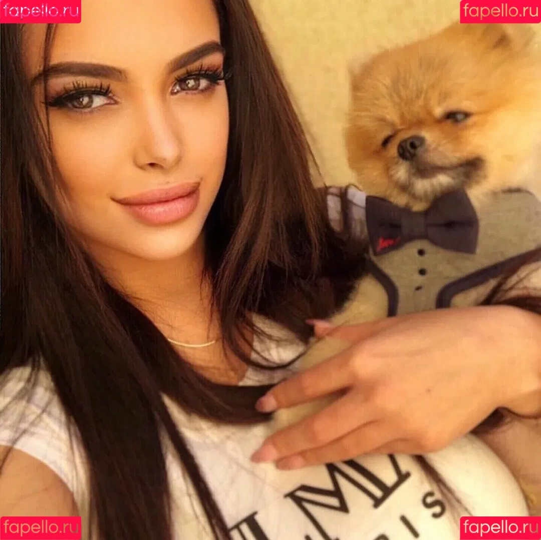 Maya Bulgarien Onlyfans Photo Gallery 