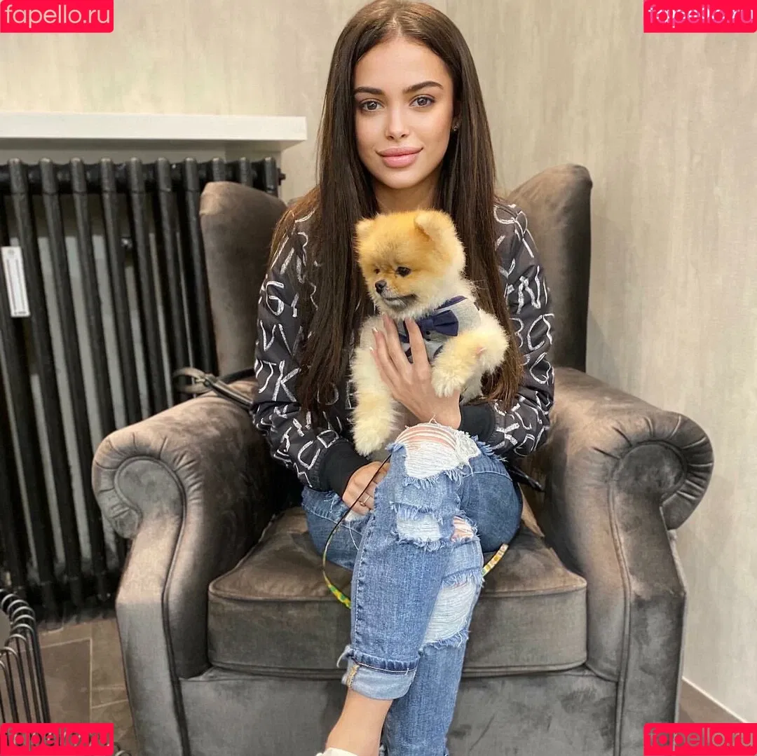 Maya Bulgarien Onlyfans Photo Gallery 