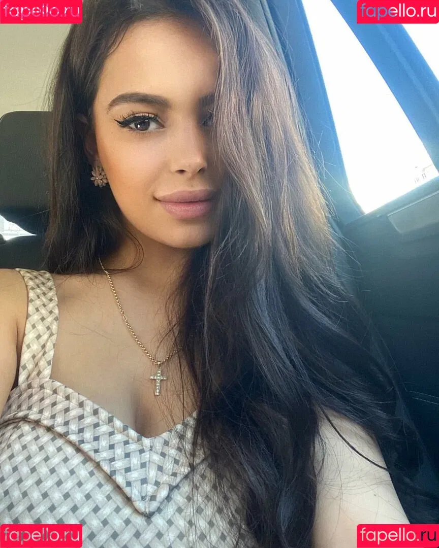 Maya Bulgarien Onlyfans Photo Gallery 