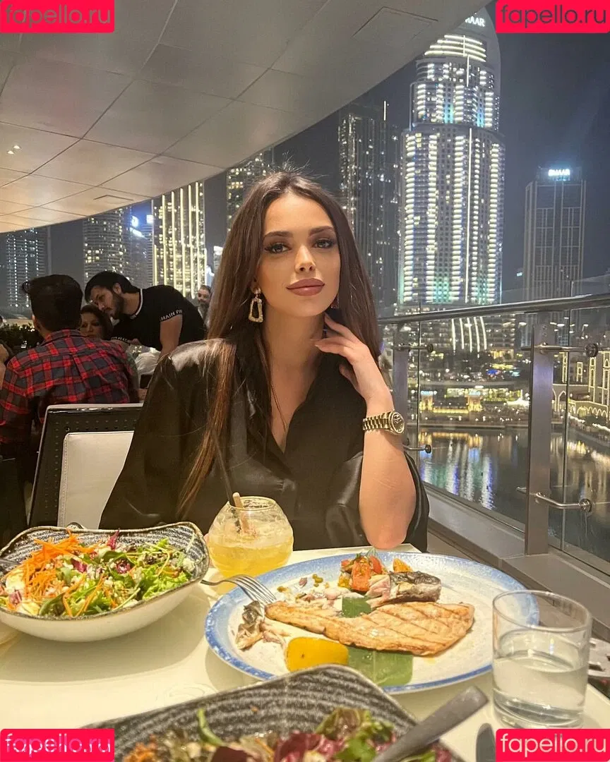Maya Bulgarien Onlyfans Photo Gallery 