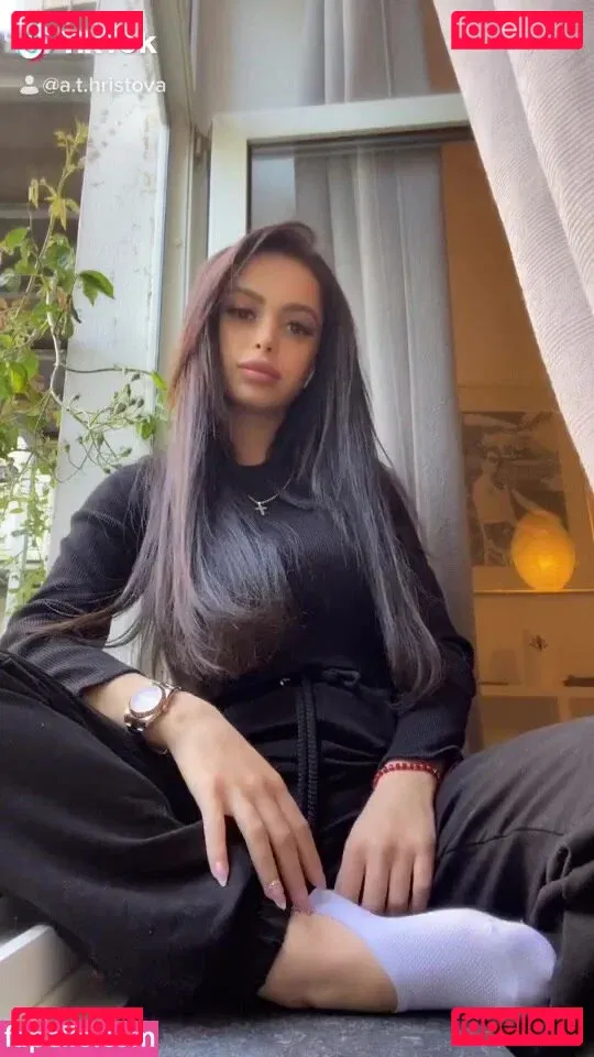 Maya Bulgarien Onlyfans Photo Gallery 