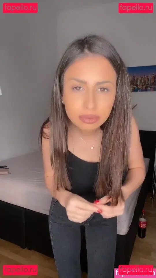 Maya Bulgarien Onlyfans Photo Gallery 