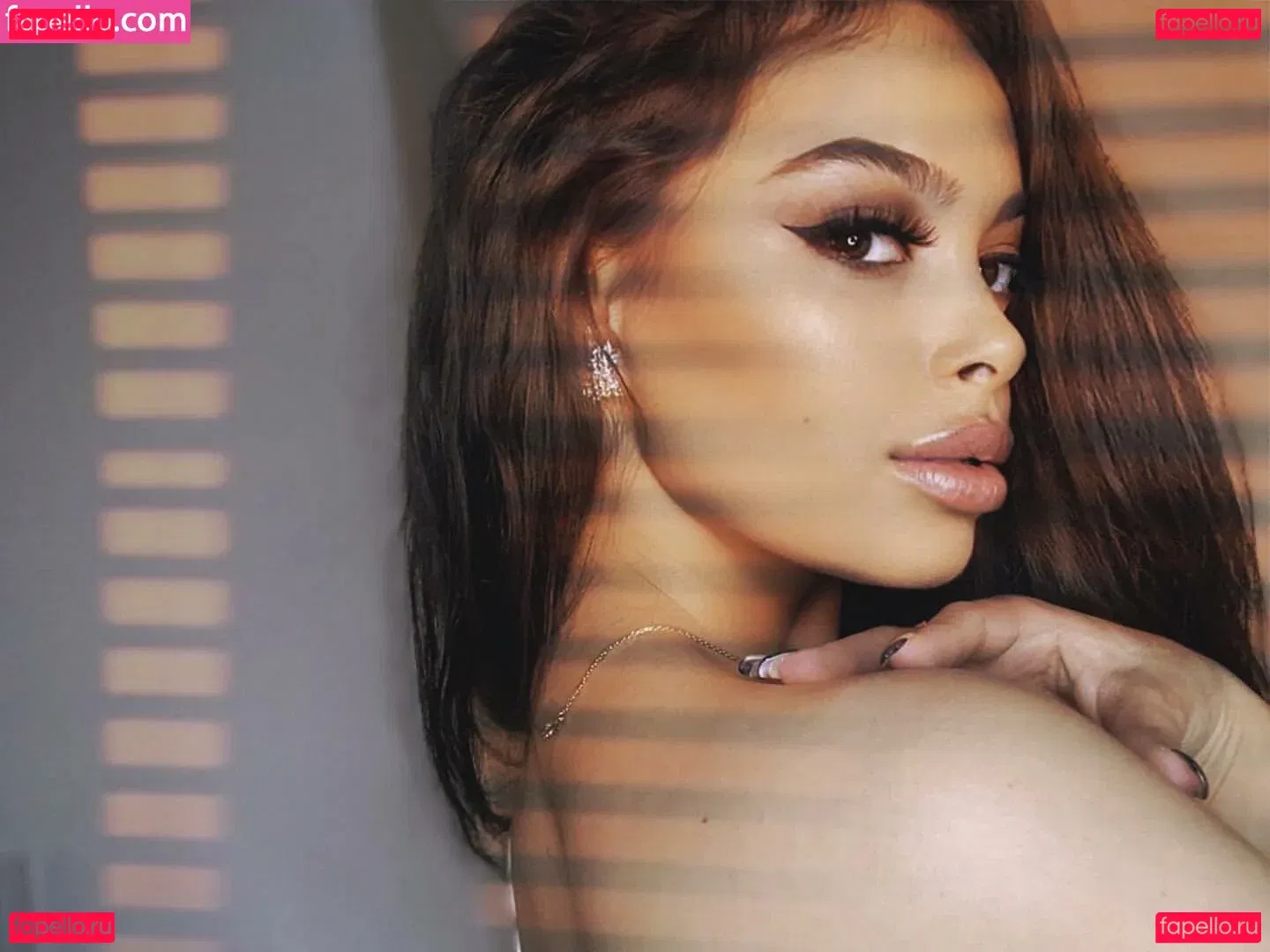 Maya Bulgarien Onlyfans Photo Gallery 