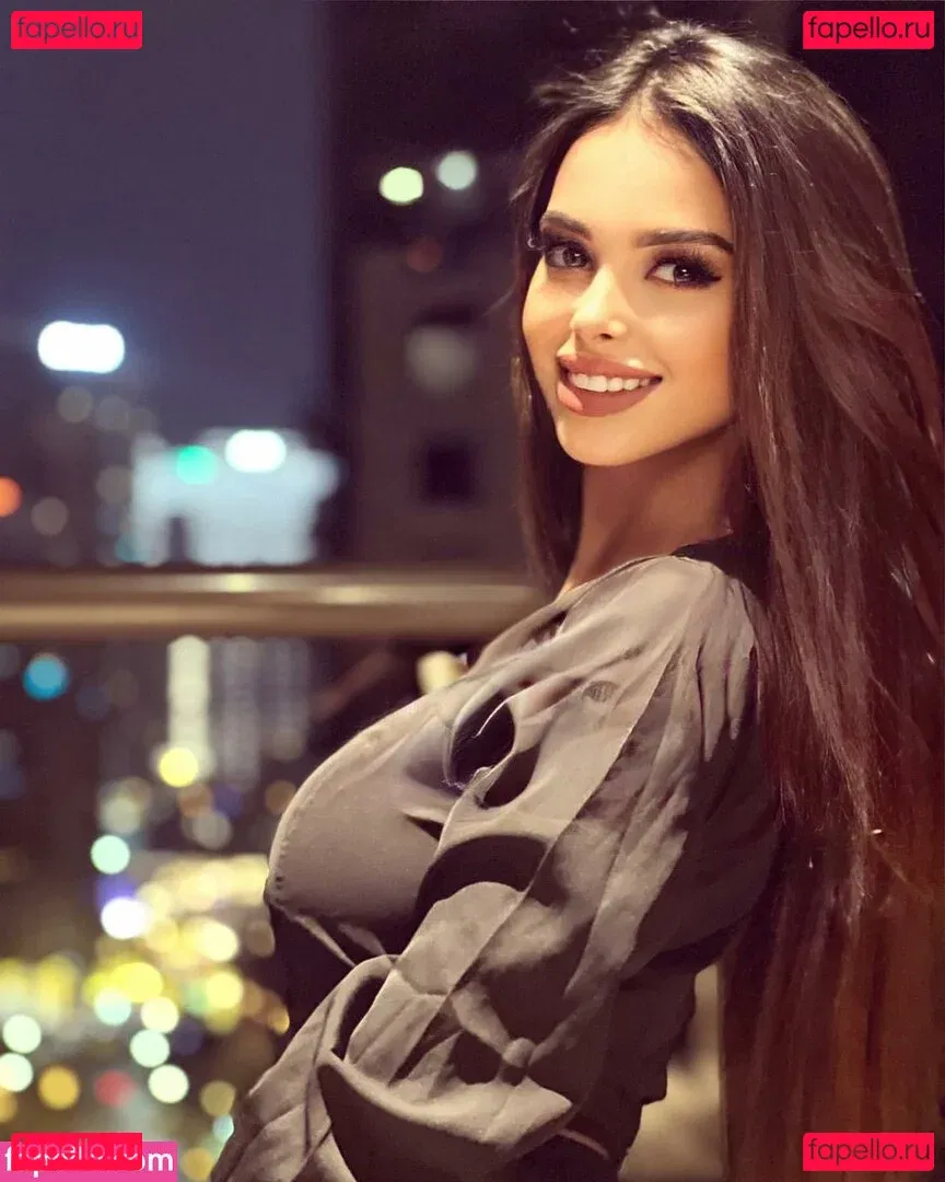 Maya Bulgarien Onlyfans Photo Gallery 