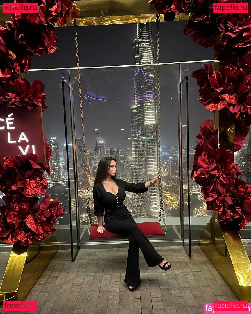 Maya Bulgarien Onlyfans Photo Gallery 