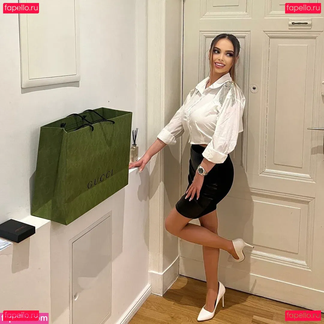 Maya Bulgarien Onlyfans Photo Gallery 