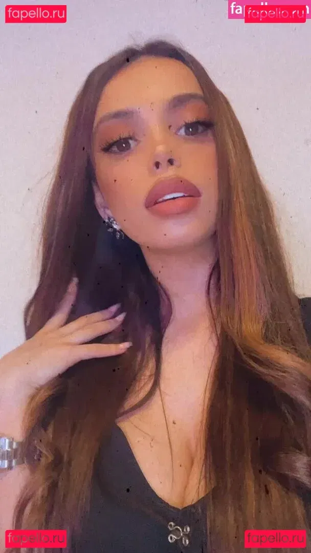 Maya Bulgarien Onlyfans Photo Gallery 