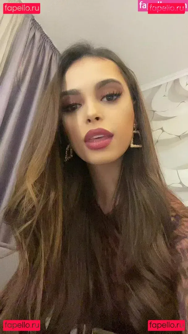 Maya Bulgarien Onlyfans Photo Gallery 