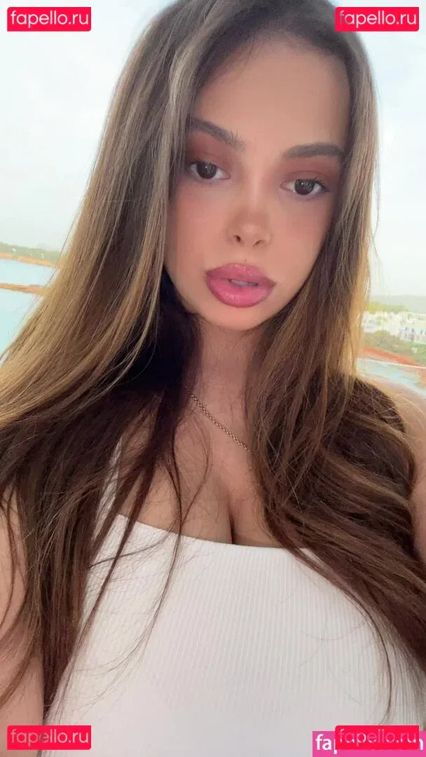 Maya Bulgarien Onlyfans Photo Gallery 