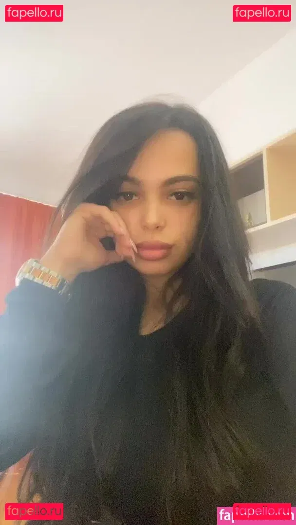 Maya Bulgarien Onlyfans Photo Gallery 