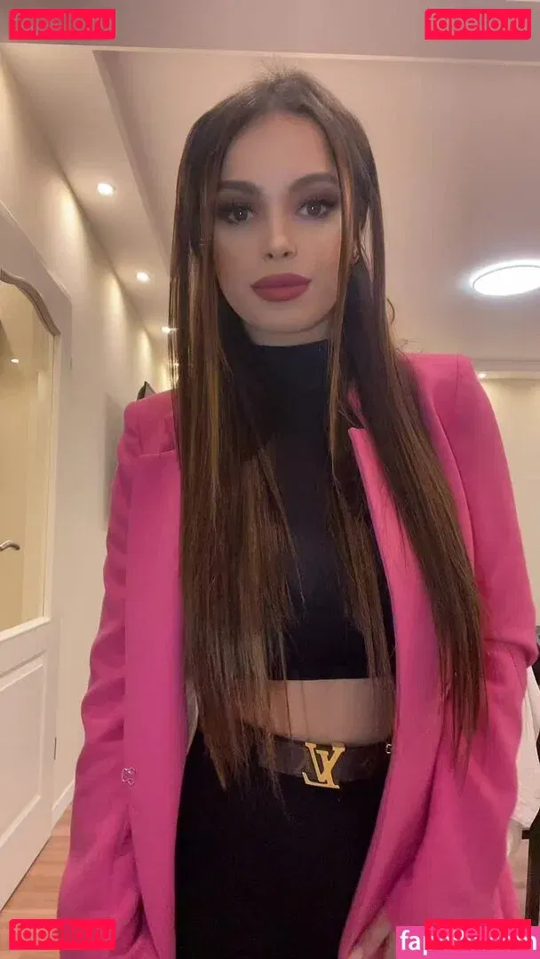 Maya Bulgarien Onlyfans Photo Gallery 