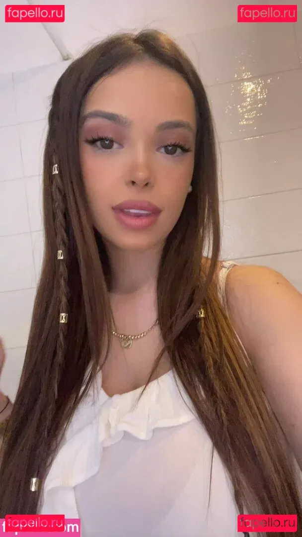 Maya Bulgarien Onlyfans Photo Gallery 