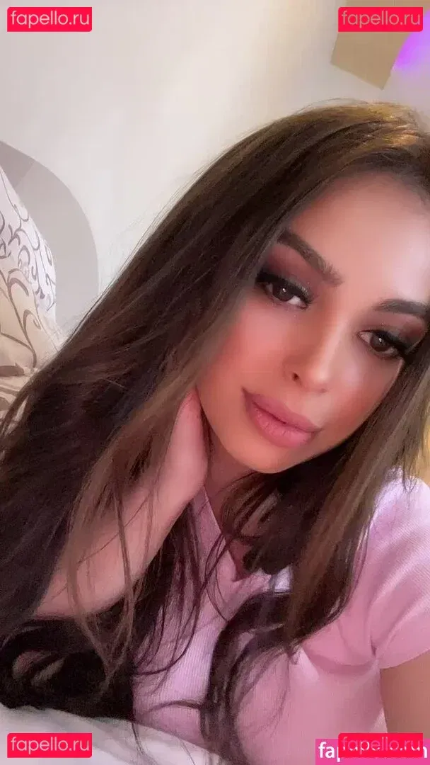 Maya Bulgarien Onlyfans Photo Gallery 