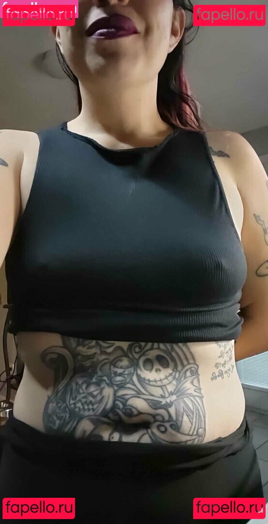Maggispicymom Nude Onlyfans Photo 7