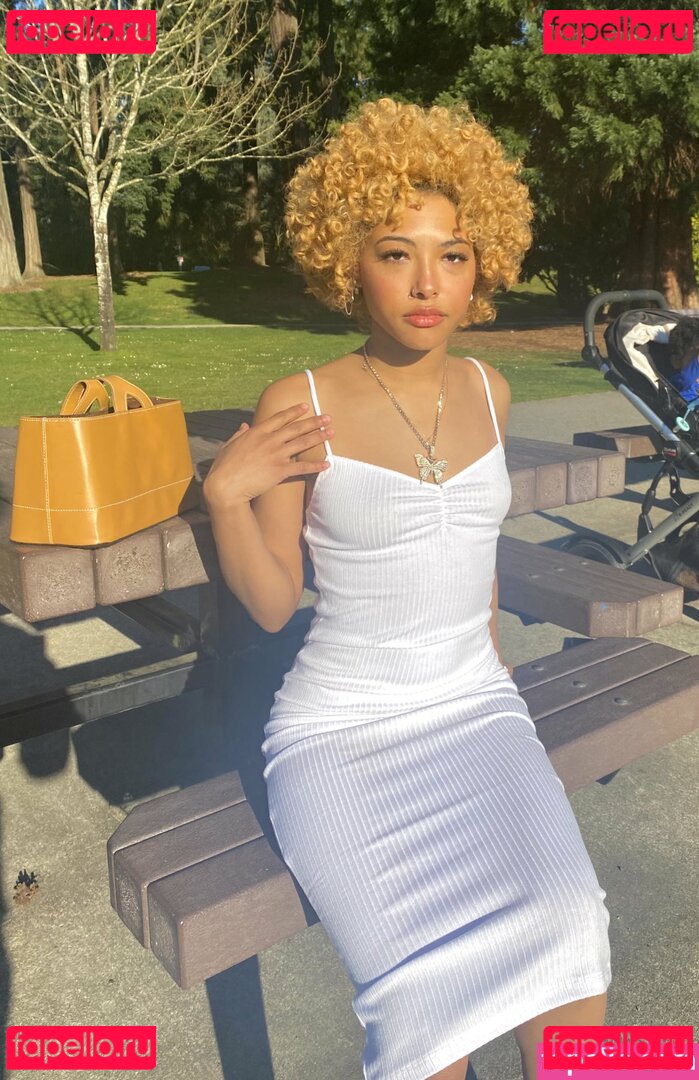 maricalamariii Nude Onlyfans Photo 11