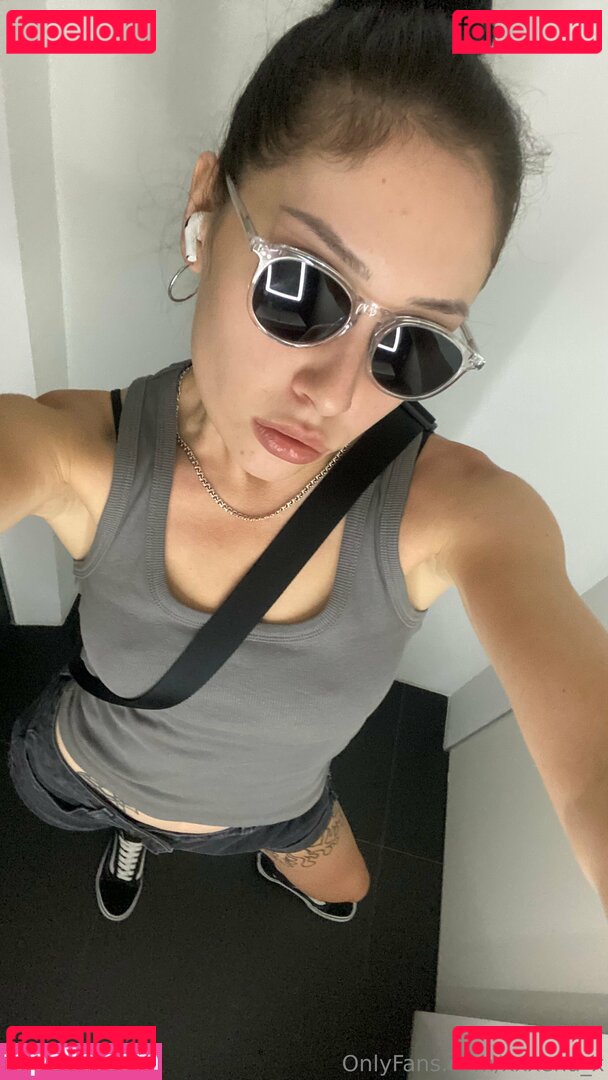 xxxena_x Nude Onlyfans Photo 15