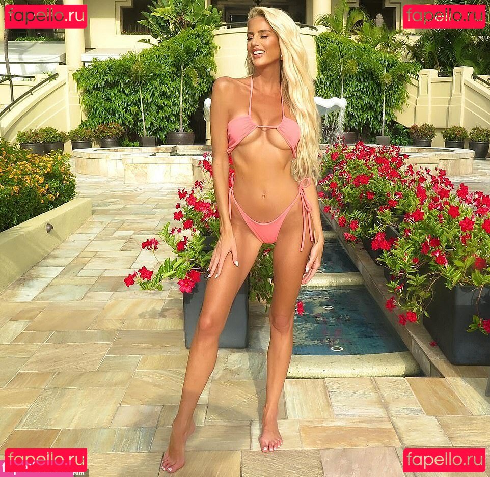 Emma Hernan Nude Onlyfans Photo 15