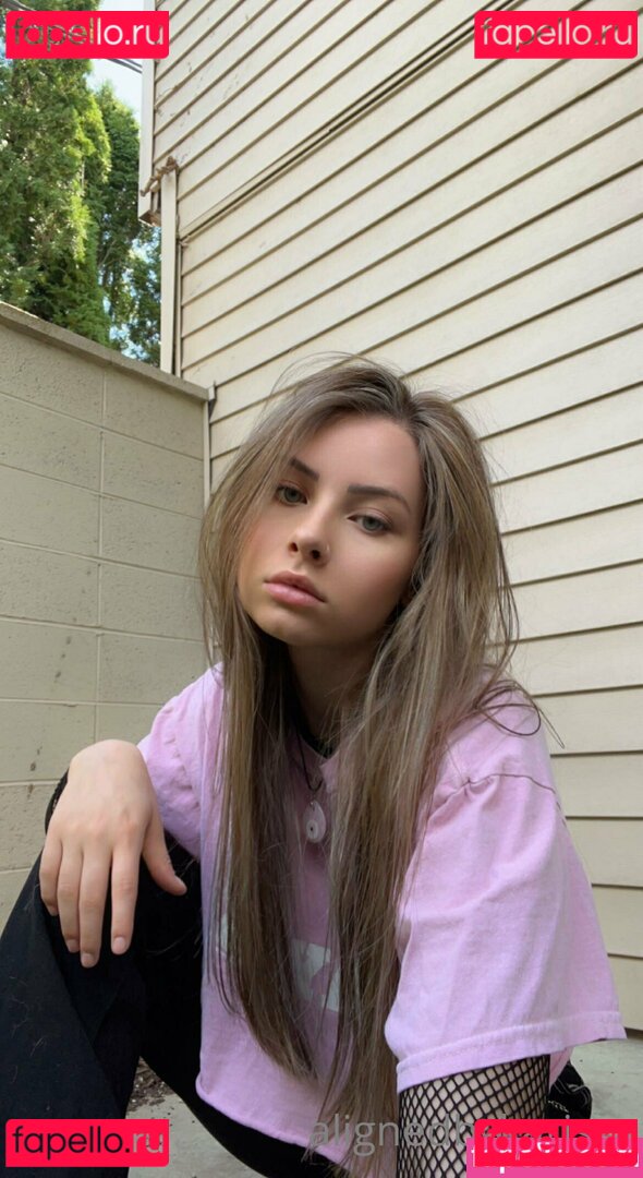 alignedbykarissa Nude Onlyfans Photo 22