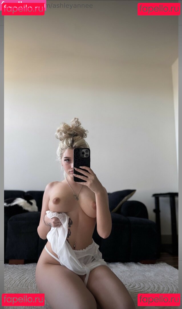 Ashleyanne Nude Onlyfans Photo 7
