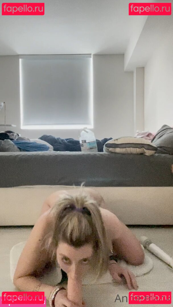 Anne Freak Nude Onlyfans Photo 37