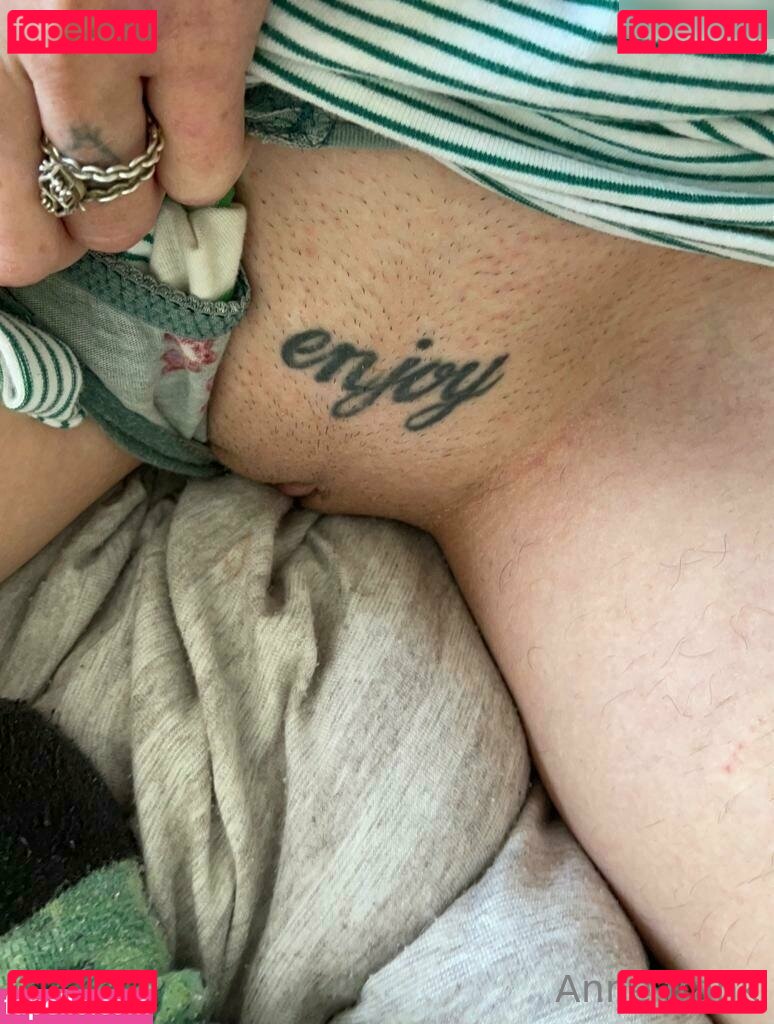 Anne Freak Nude Onlyfans Photo 27