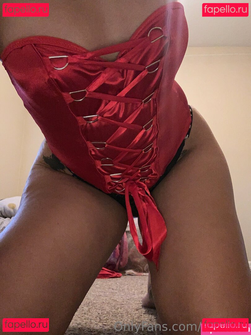 mialilith Nude Onlyfans Photo 6