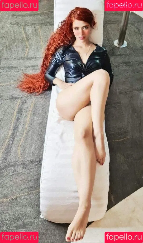 belladuenas Onlyfans Photo Gallery 