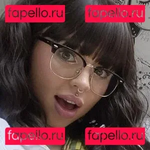 lindabooo Onlyfans Photo Gallery 