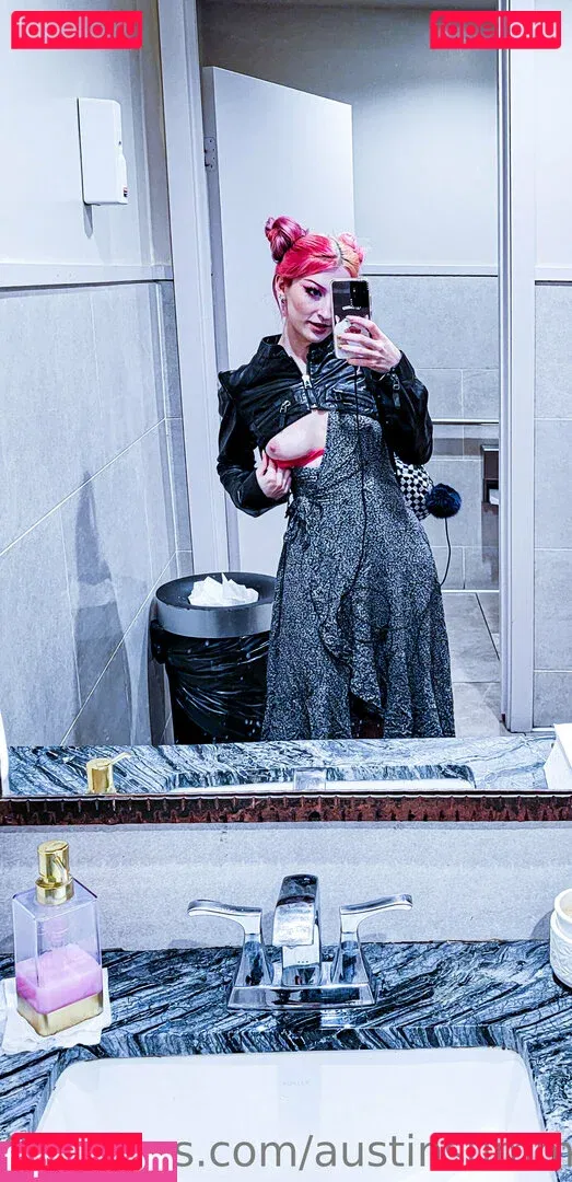 InnocentElixir Onlyfans Photo Gallery 