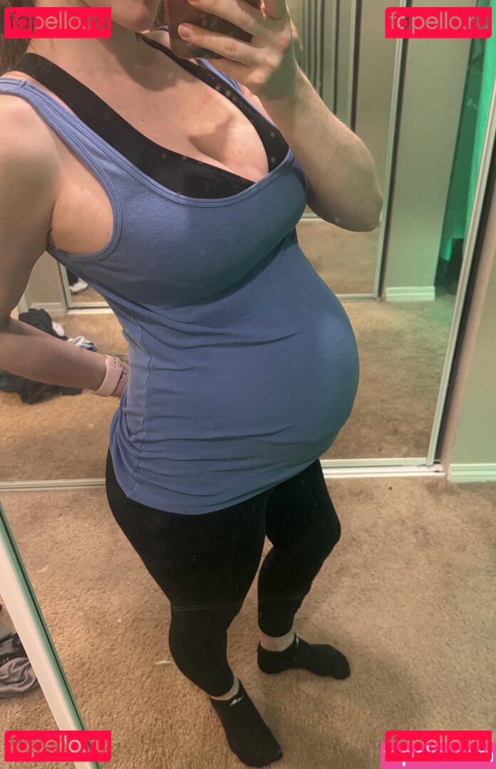 Pregnant O Nude Onlyfans Photo 15