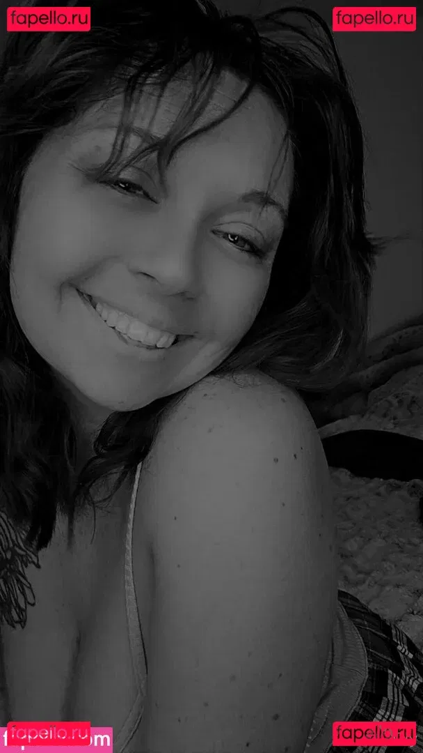 youcancallmeoly Onlyfans Photo Gallery 