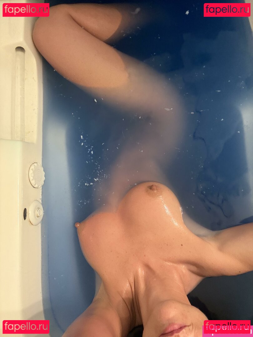 Icanhazchat Nude Onlyfans Photo 3