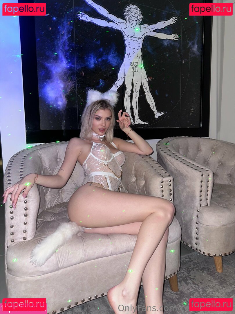 celinemelina Nude Onlyfans Photo 8