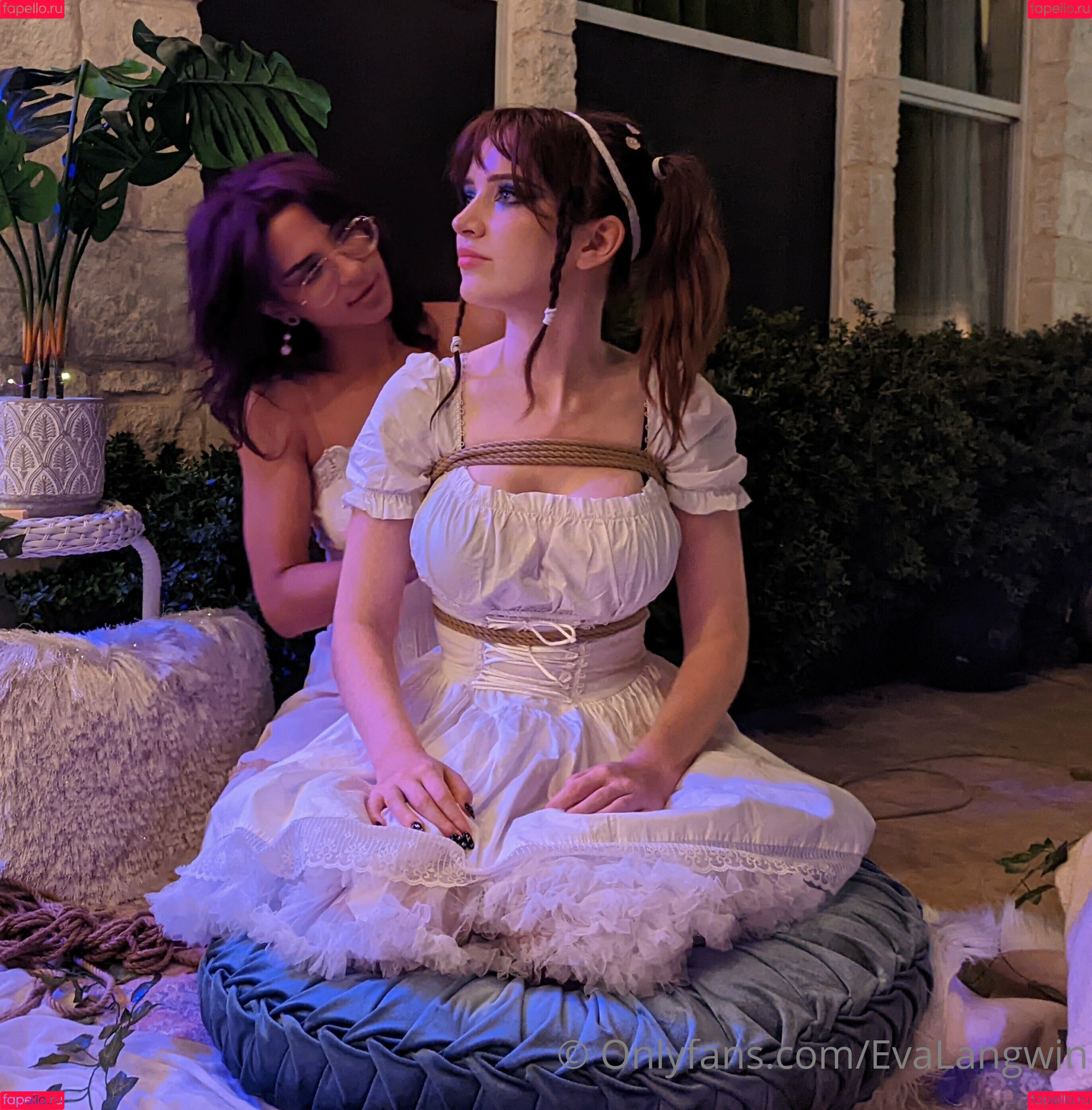 Eva Langwin Onlyfans Photo Gallery 