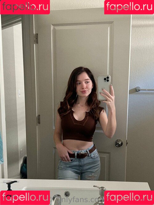 Eva Langwin Onlyfans Photo Gallery 