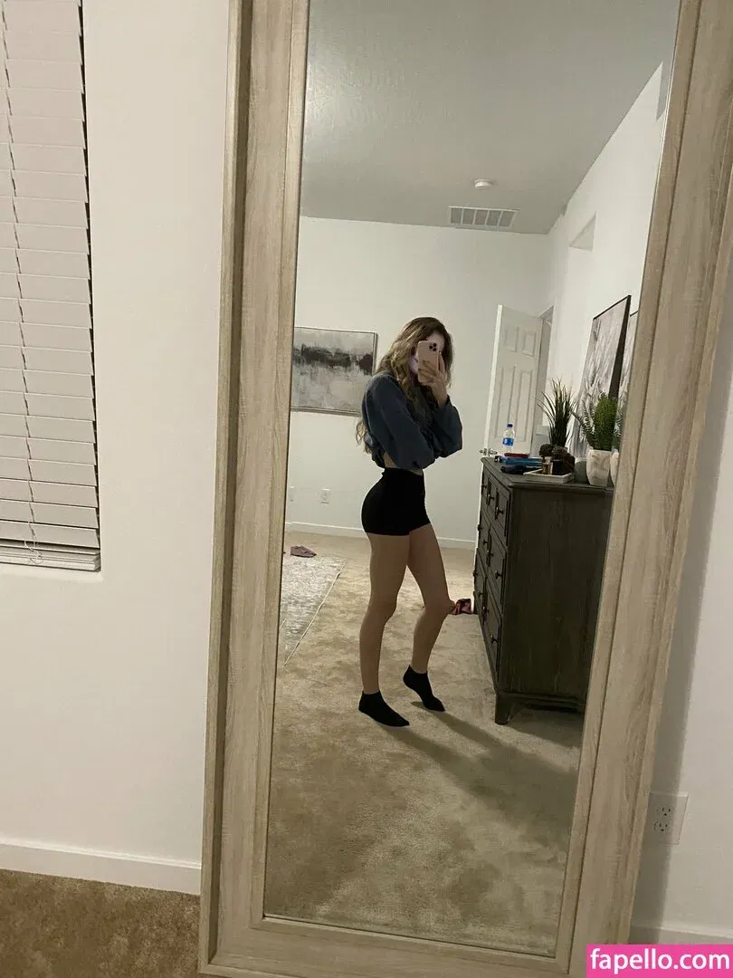 RyyFyy Onlyfans Photo Gallery 