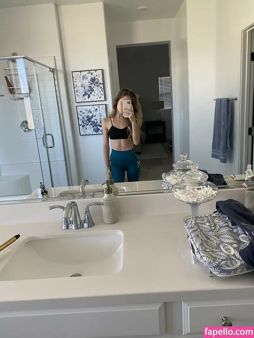 RyyFyy Onlyfans Photo Gallery 