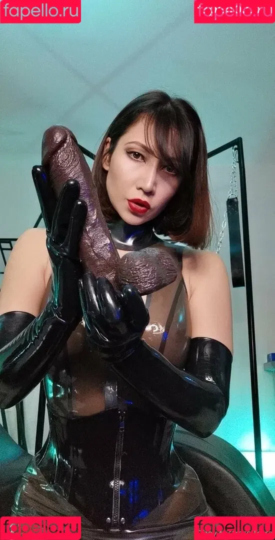 obeymistressterra Onlyfans Photo Gallery 