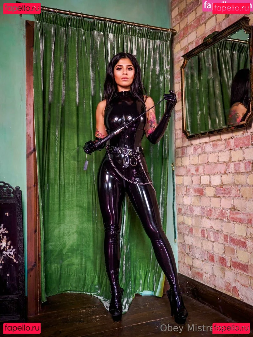 obeymistressterra Onlyfans Photo Gallery 