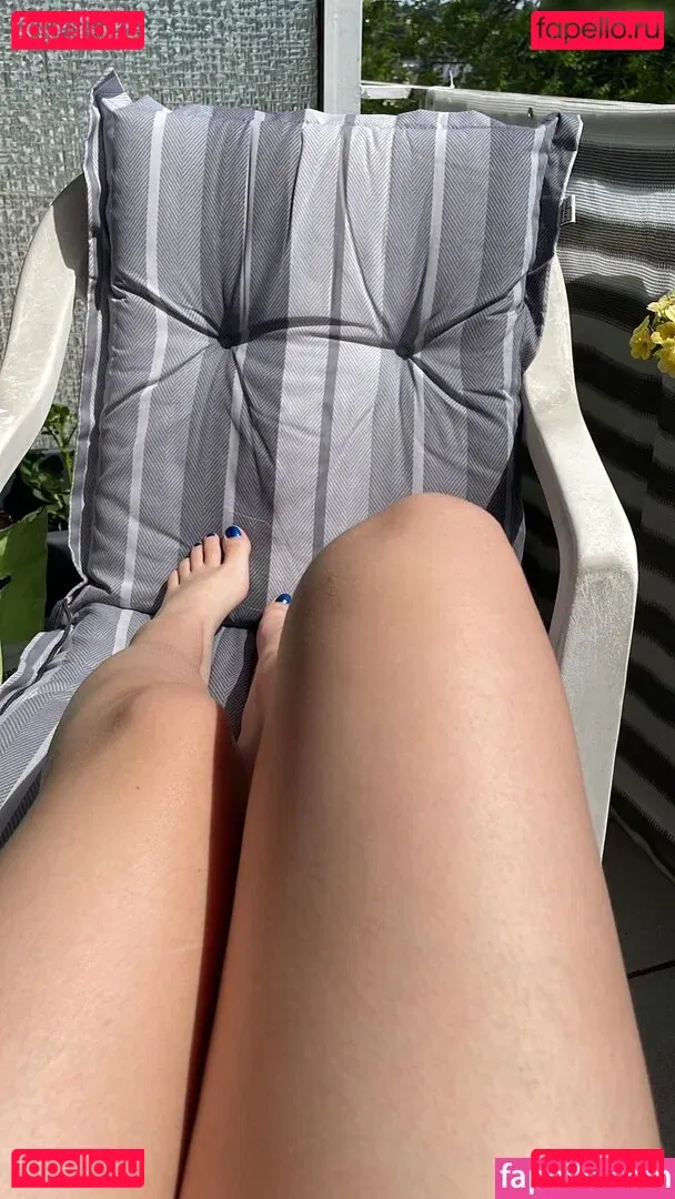 lilbloomix Onlyfans Photo Gallery 