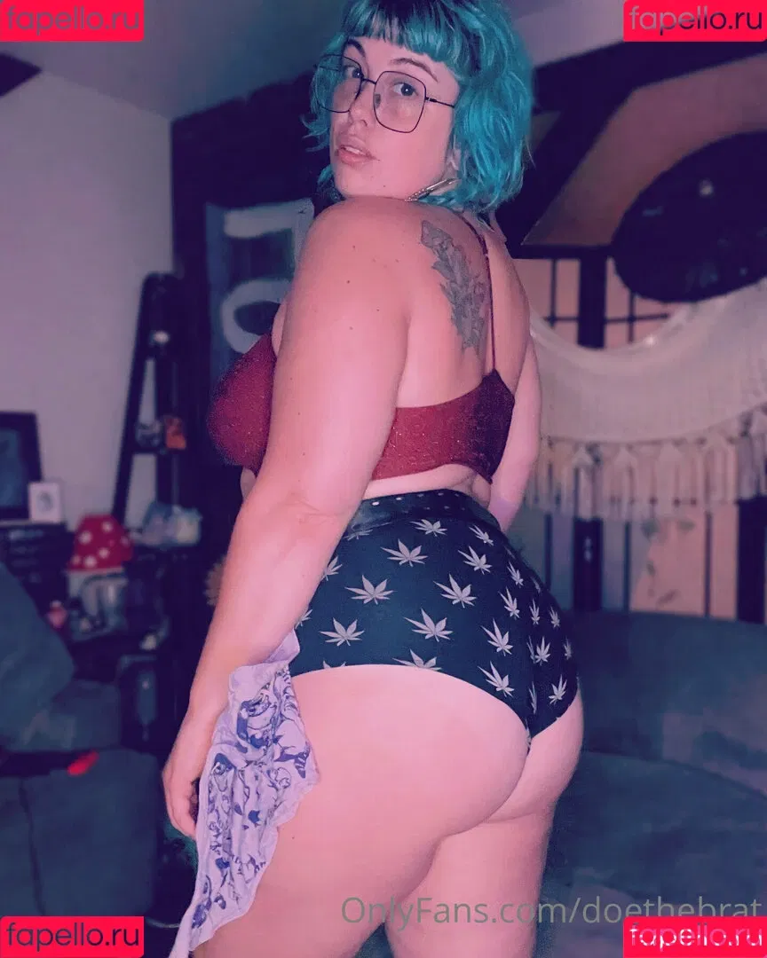 doethebrat Onlyfans Photo Gallery 